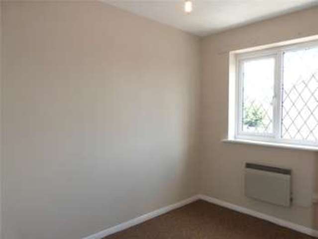  Image of 3 bedroom Terraced house to rent in Statham Court Bracknell RG42 at Amen Corner Binfield Binfield, RG42 1FS
