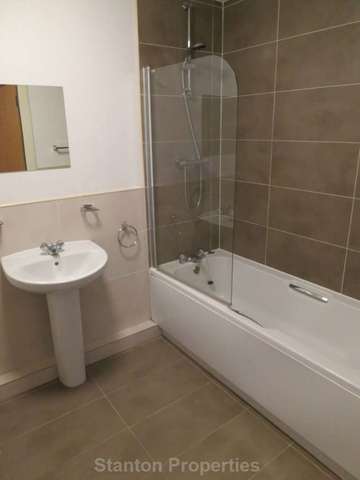  Image of 2 bedroom Apartment to rent in Stitch Lane Heaton Norris Stockport SK4 at Stitch Lane Heaton Norris Stockport, SK4 2HB