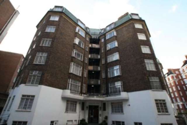  Image of 4 bedroom Flat to rent in Stourcliffe Street London W1H at London, W1H 5AR