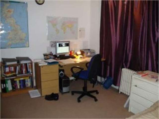  Image of 4 bedroom Flat to rent in Stourcliffe Street London W1H at London, W1H 5AR