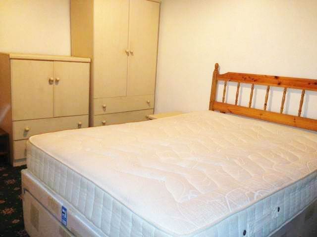  Image of 1 bedroom House Share to rent in Stow Hill Newport NP20 at Newport  Newport, NP20 4ED
