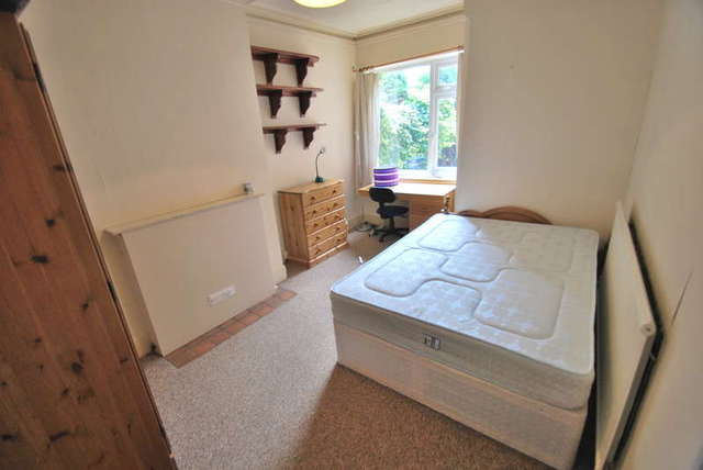  Image of 1 bedroom Detached house to rent in Semilong Road Northampton NN2 at Northampton Northamptonshire, NN2 6BX