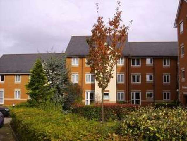  Image of 1 bedroom Retirement Property for sale in Willow Road Aylesbury HP19 at Willow Road  Aylesbury, HP19 9SZ