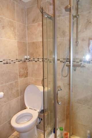  Image of House Share to rent in Tannington Terrace Gillespie Road London N5 at London, N5 1LE
