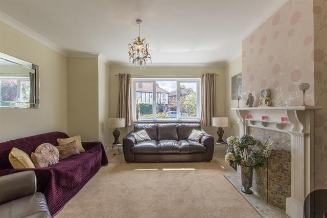  Image of 3 bedroom Semi-Detached house for sale in Tavistock Avenue St. Albans AL1 at Tavistock Avenue  St. Albans, AL1 2NH