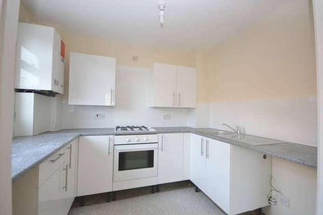  Image of 1 bedroom Maisonette to rent in Templar Drive London SE28 at Templar Drive Thamesmead London, SE28 8PH