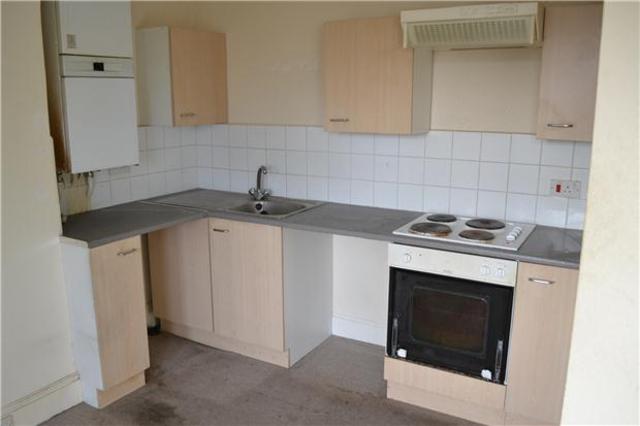  Image of 1 bedroom Flat to rent in St. Helens Road Hastings TN34 at East Sussex, TN34 2LJ