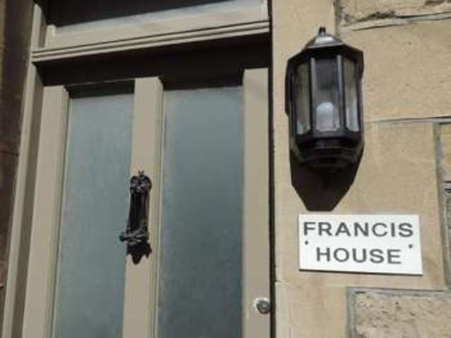  Image of 1 bedroom Flat to rent in The Avenue Combe Down Bath BA2 at The Avenue Combe Down Bath, BA2 5EH