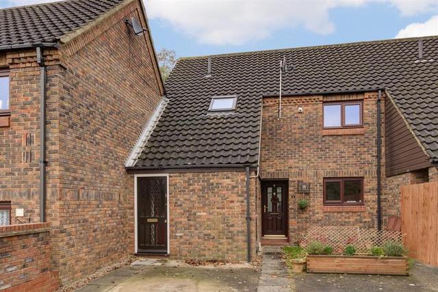  Image of 1 bedroom Maisonette to rent in The Berries Sandridge St. Albans AL4 at The Berries Sandridge ST. ALBANS, AL4 9NL