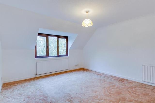  Image of 1 bedroom Maisonette to rent in The Berries Sandridge St. Albans AL4 at The Berries Sandridge ST. ALBANS, AL4 9NL
