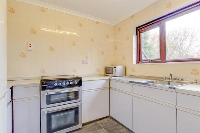  Image of 1 bedroom Maisonette to rent in The Berries Sandridge St. Albans AL4 at The Berries Sandridge ST. ALBANS, AL4 9NL