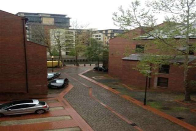  Image of 1 bedroom Flat to rent in The Chandlers Leeds LS2 at Leeds, LS2 7EZ