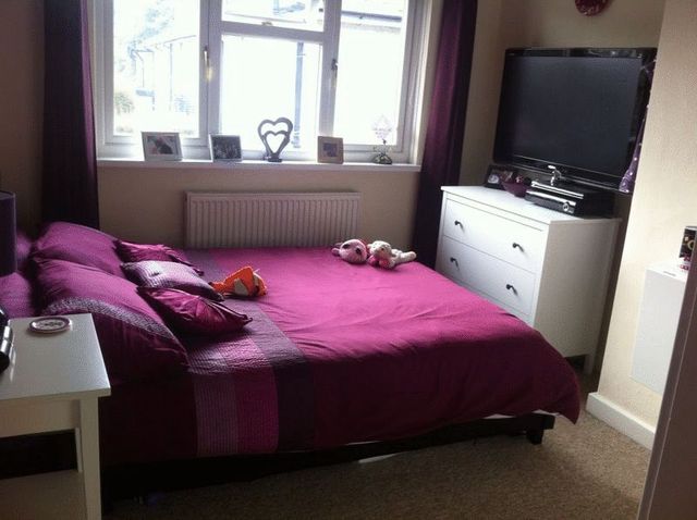  Image of 3 bedroom Semi-Detached house to rent in The Crescent Wednesbury WS10 at The Crescent  Wednesbury, WS10 9BE