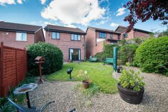  Image of 4 bedroom Detached house for sale in The Fleet Springfield Milton Keynes MK6 at The Fleet Springfield Milton Keynes, MK6 3ND