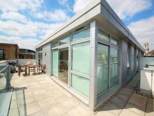  Image of 3 bedroom Flat to rent in Dereham Place London EC2A at Dereham Place  London, EC2A 3HJ