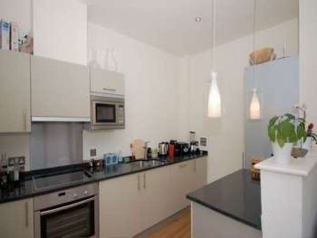  Image of 3 bedroom Flat to rent in Dereham Place London EC2A at Dereham Place  London, EC2A 3HJ