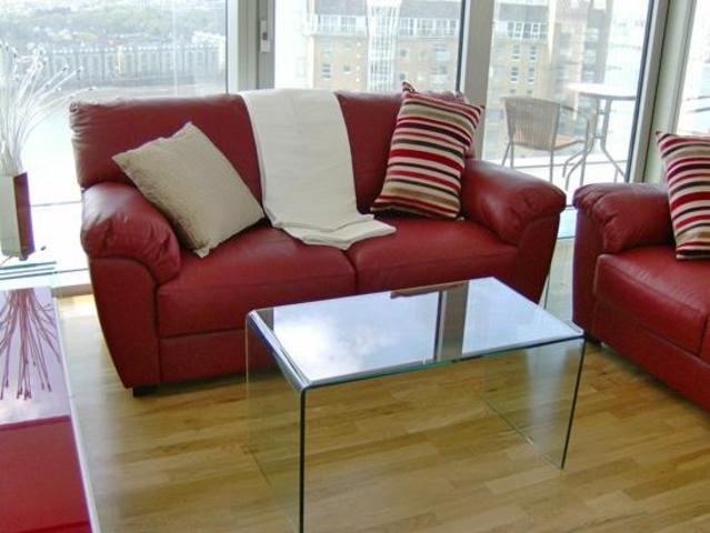  Image of 2 bedroom Flat to rent in Marsh Wall London E14 at 22 Marsh Wall  London, E14 9AH