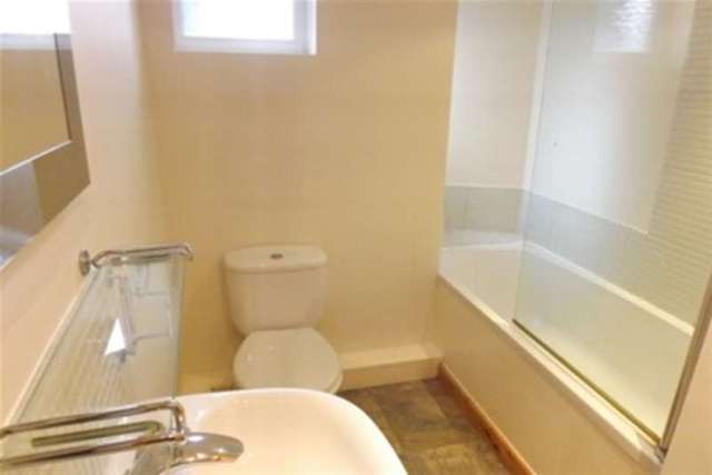  Image of 1 bedroom Detached house to rent in Pickford Street Macclesfield SK11 at Macclesfield, SK11 6JD