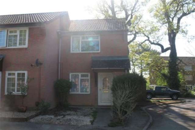  Image of 2 bedroom Detached house to rent in The Oaks Southampton SO19 at Southampton, SO19 7RP