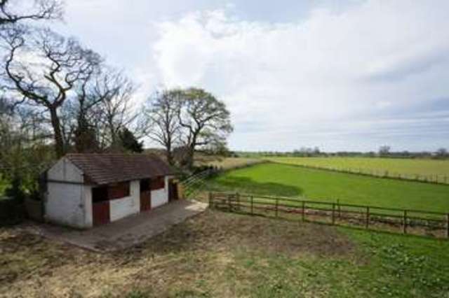  Image of 4 bedroom Property for sale in Pollington Pollington Goole DN14 at Pollington Goole, DN14 0DZ