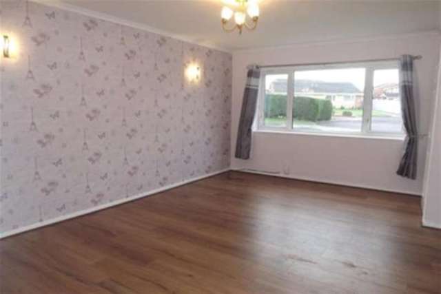  Image of 3 bedroom Detached house to rent in Thorn Hill Close Blackburn BB1 at Blackburn, BB1 1YG