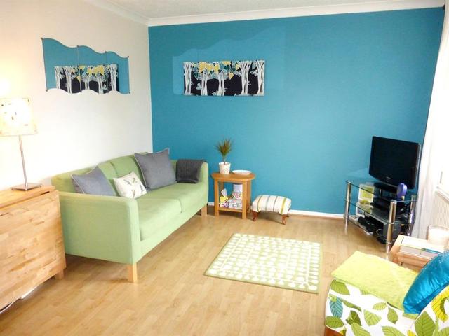  Image of 1 bedroom Cluster House for sale in Tilsworth Walk Sandridge St. Albans AL4 at Tilsworth Walk  St. Albans, AL4 9JT