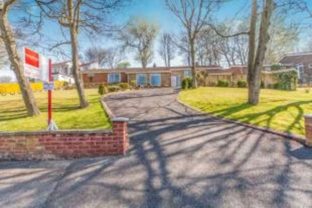  Image of 5 bedroom Detached house for sale in Valley Drive Yarm TS15 at Yarm Durham Yarm, TS15 9JQ