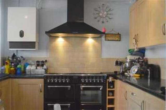  Image of 3 bedroom Property for sale in Valley Road Brackley NN13 at Valley Road Brackley Brackley, NN13 7DQ