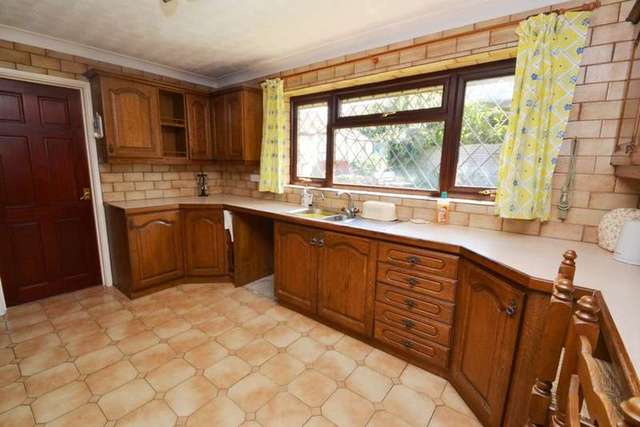  Image of 4 bedroom Detached house for sale in Woodlinken Drive Verwood BH31 at Verwood, BH31 6BW