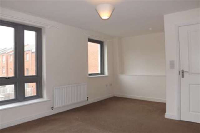  Image of 4 bedroom Property to rent in Wall Street Devonport Plymouth PL1 at Plymouth, PL1 4GP