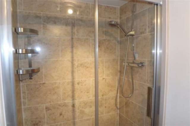  Image of 4 bedroom Property to rent in Wall Street Devonport Plymouth PL1 at Plymouth, PL1 4GP