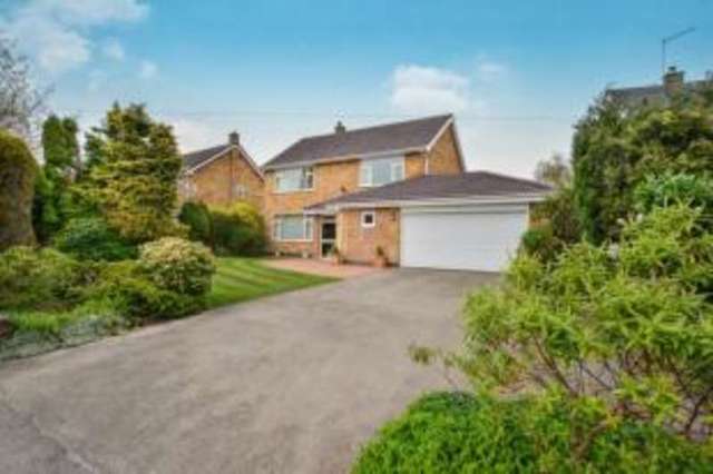  Image of 4 bedroom Detached house for sale in Waltham Road Ravenshead Nottingham NG15 at Ravenshead Nottingham Ravenshead, NG15 9FP
