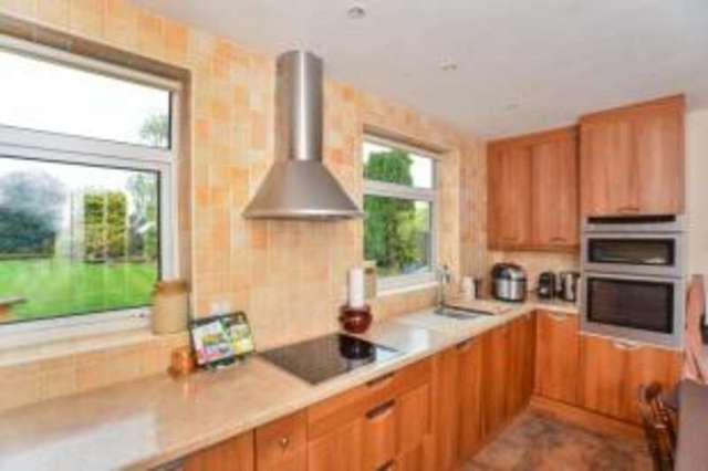  Image of 4 bedroom Detached house for sale in Waltham Road Ravenshead Nottingham NG15 at Ravenshead Nottingham Ravenshead, NG15 9FP
