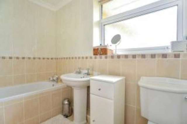  Image of 4 bedroom Detached house for sale in Waltham Road Ravenshead Nottingham NG15 at Ravenshead Nottingham Ravenshead, NG15 9FP