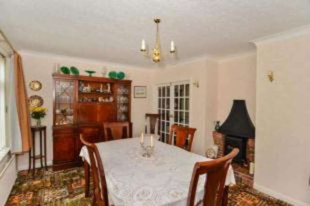  Image of 4 bedroom Detached house for sale in Waltham Road Ravenshead Nottingham NG15 at Ravenshead Nottingham Ravenshead, NG15 9FP