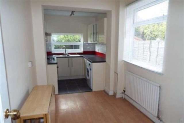  Image of 3 bedroom Detached house to rent in Warwick Road South Firswood Manchester M16 at Manchester, M16 0HU