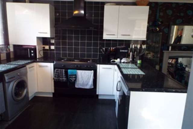  Image of 3 bedroom Semi-Detached house to rent in Water Lane Middlestown Wakefield WF4 at Wakefield, WF4 4PX