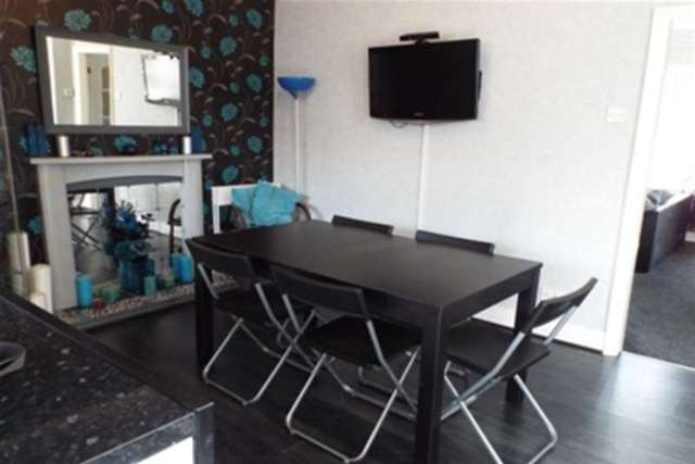  Image of 3 bedroom Semi-Detached house to rent in Water Lane Middlestown Wakefield WF4 at Wakefield, WF4 4PX