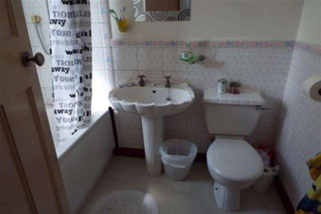  Image of 3 bedroom Semi-Detached house to rent in Water Lane Middlestown Wakefield WF4 at Wakefield, WF4 4PX