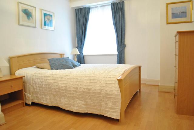  Image of 2 bedroom Flat to rent in Harewood Avenue London NW1 at 20 Harewood Avenue  Marylebone, NW1 6JX