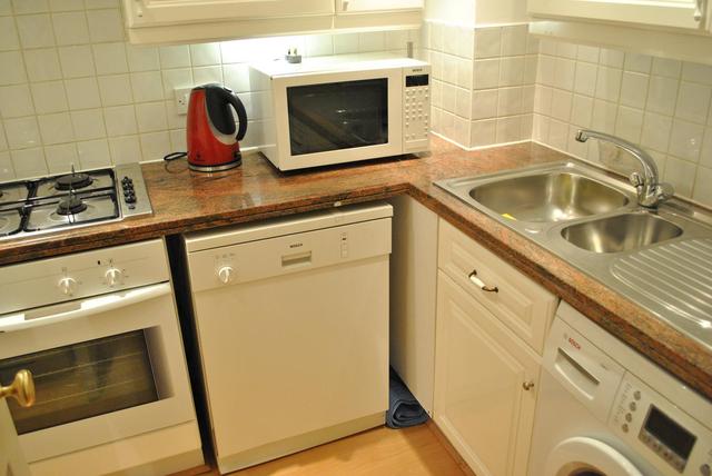  Image of 2 bedroom Flat to rent in Harewood Avenue London NW1 at 20 Harewood Avenue  Marylebone, NW1 6JX