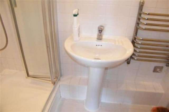  Image of 2 bedroom Flat to rent in Waterside Lancaster LA1 at Lancaster, LA1 1AY