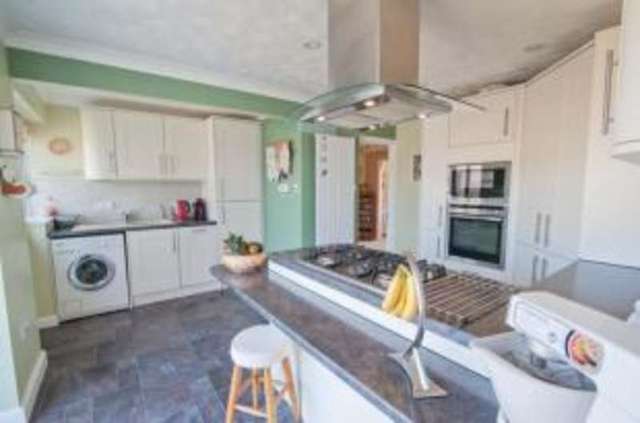  Image of 3 bedroom Bungalow for sale in Woodpecker Drive Watton Thetford IP25 at Watton Thetford Watton, IP25 6TW