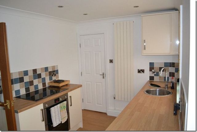  Image of 2 bedroom Semi-Detached house to rent in Wedgewood Road Lincoln LN6 at Wedgewood Road  Lincoln, LN6 3LU
