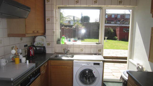  Image of 6 bedroom Semi-Detached house for sale in Westacott Hayes UB4 at Middlesex  Hayes, UB4 8AQ