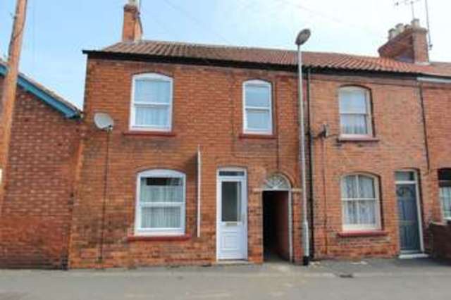  Image of 3 bedroom Terraced house for sale in Westfield Road Barton-upon-Humber DN18 at Westfield Road  Barton-Upon-Humber, DN18 5AB