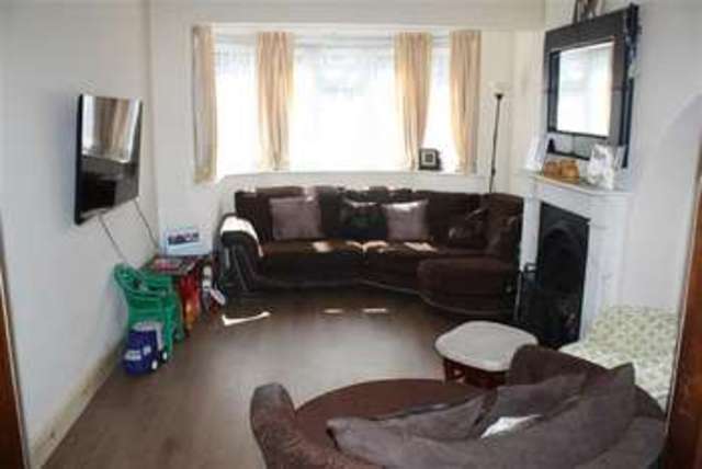  Image of 4 bedroom Property for sale in Whitefoot Lane Bromley BR1 at Whitefoot Lane Downham Downham, BR1 5SF