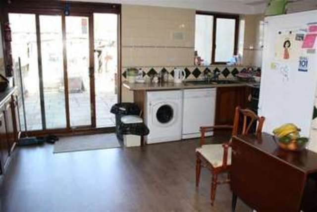  Image of 4 bedroom Property for sale in Whitefoot Lane Bromley BR1 at Whitefoot Lane Downham Downham, BR1 5SF