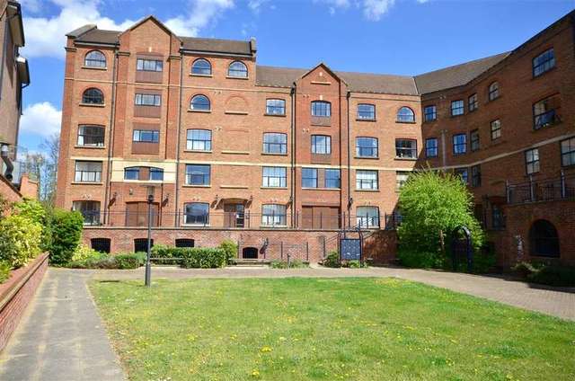  Image of 2 bedroom Flat for sale in Whitefriars Wharf Tonbridge TN9 at Tonbridge Kent Tonbridge, TN9 1QR