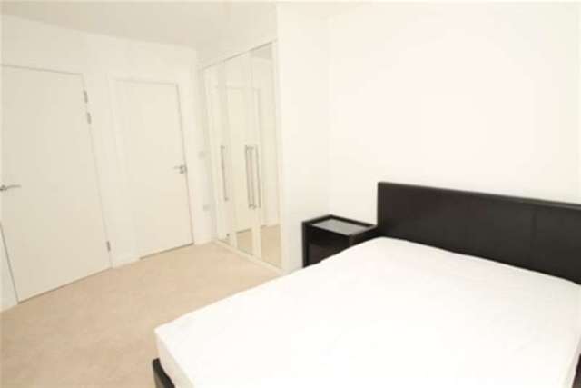  Image of 2 bedroom Flat to rent in Whitestone Way Croydon CR0 at Croydon, CR0 4FG